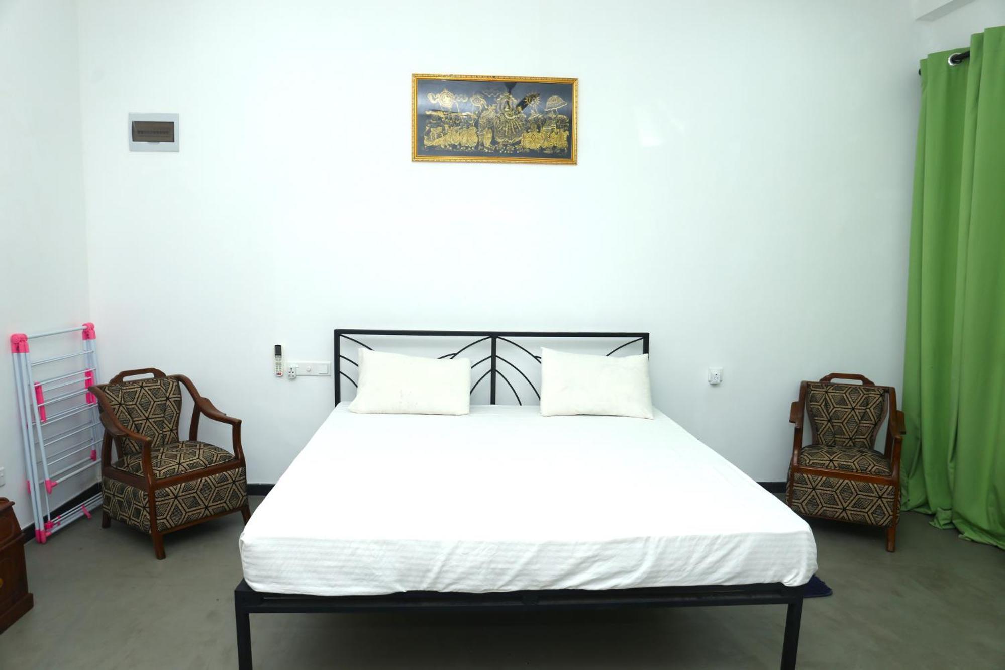 Sandy Palms Guesthouse Хиккадува Экстерьер фото